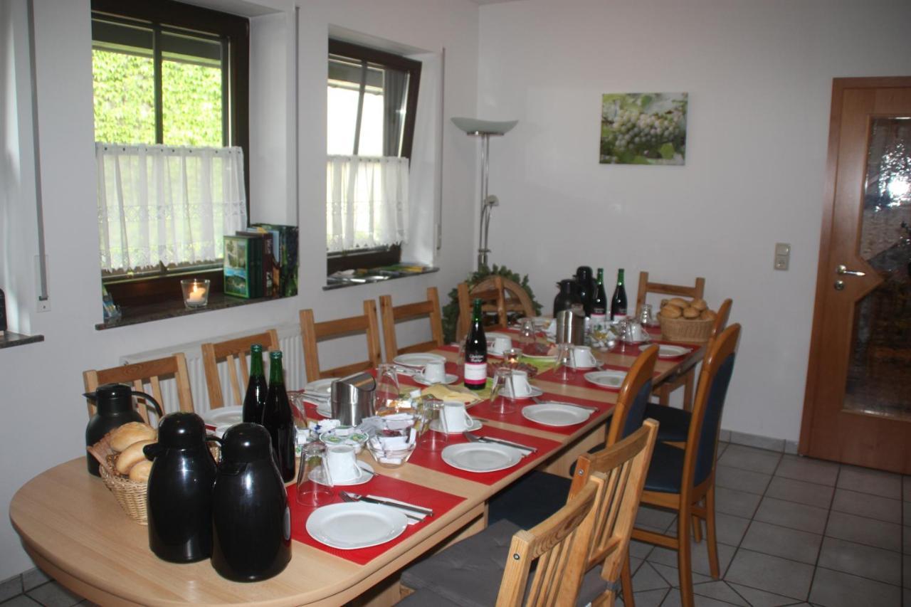 Weingut Christian Bucher Burg  Exteriör bild